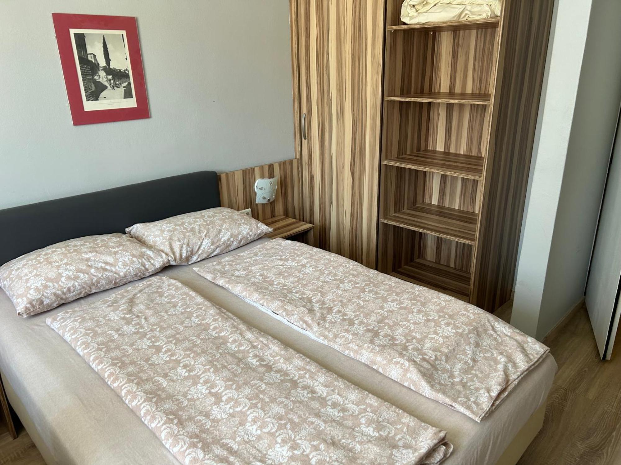"Am Limes" Hotel Енс Екстер'єр фото